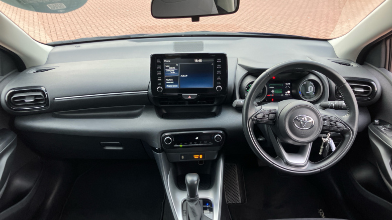 Toyota Yaris 1.5 Hybrid Design 5dr CVT Hybrid Hatchback